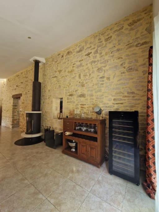 Demeure En Pierre Avec Piscine Privee Villa Etauliers Екстериор снимка