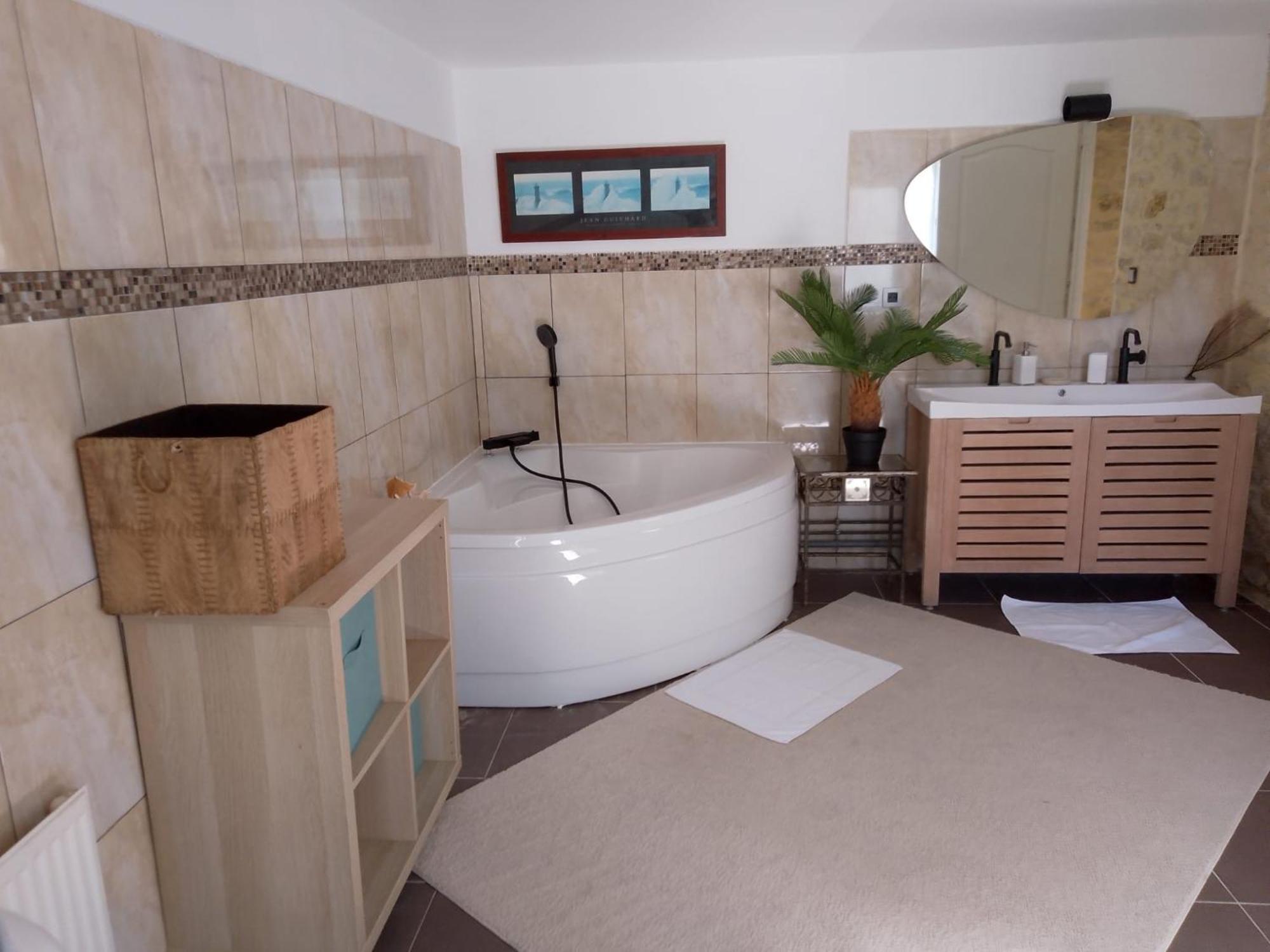 Demeure En Pierre Avec Piscine Privee Villa Etauliers Екстериор снимка